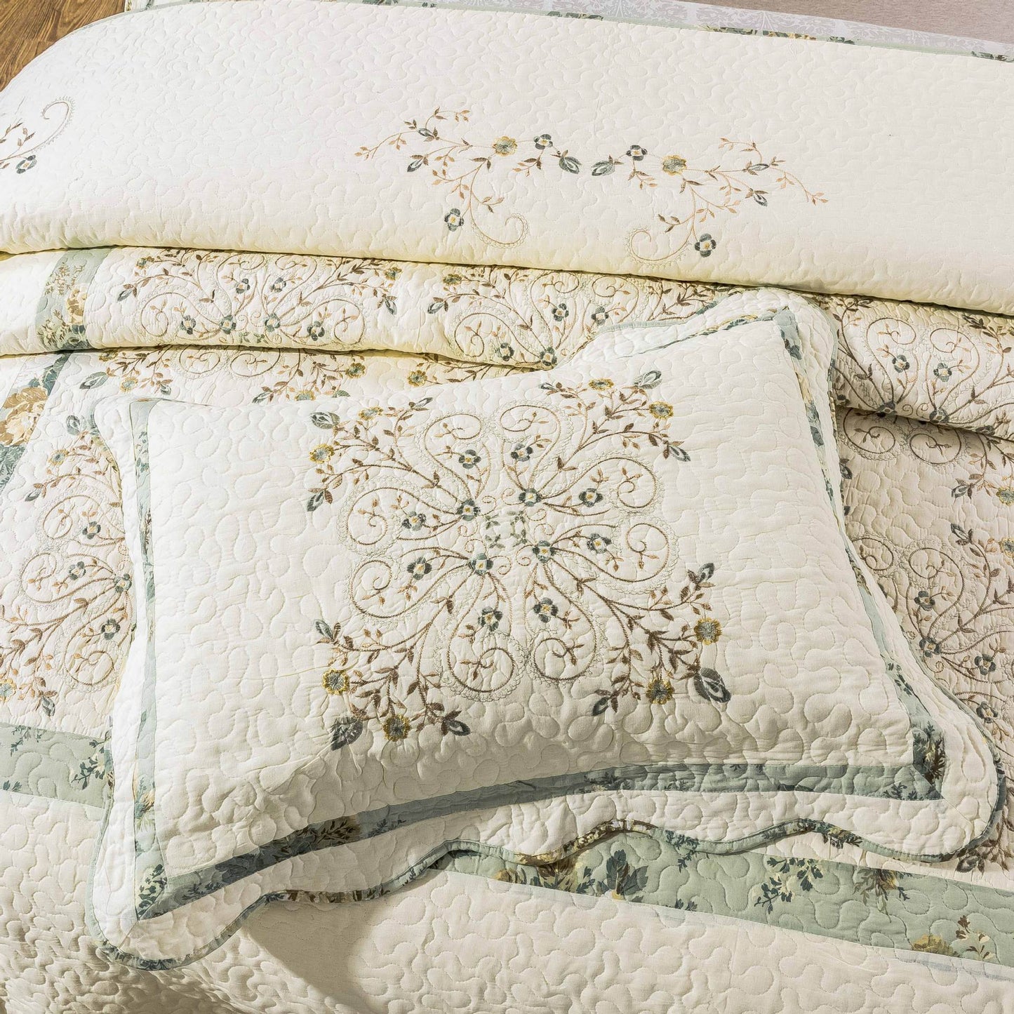 European Embroidered Cotton Bedspread Set