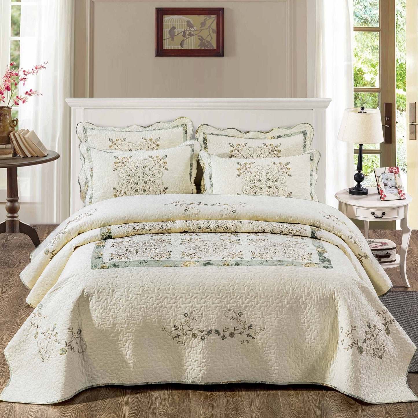 European Embroidered Cotton Bedspread Set
