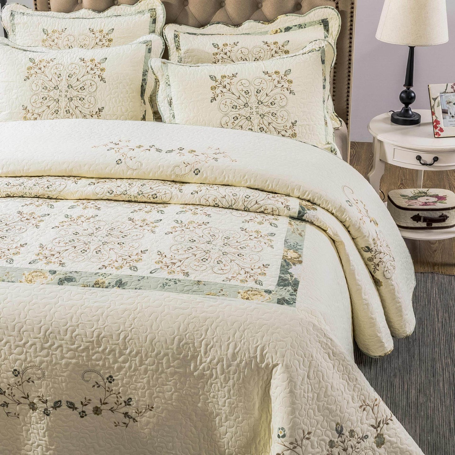 European Embroidered Cotton Bedspread Set